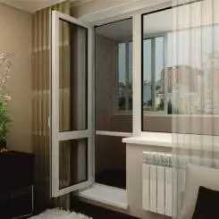 /lodzhii-i-balkony/balkonnye-dveri/steklyannaya-dver-na-balkon-byudzhetnaya